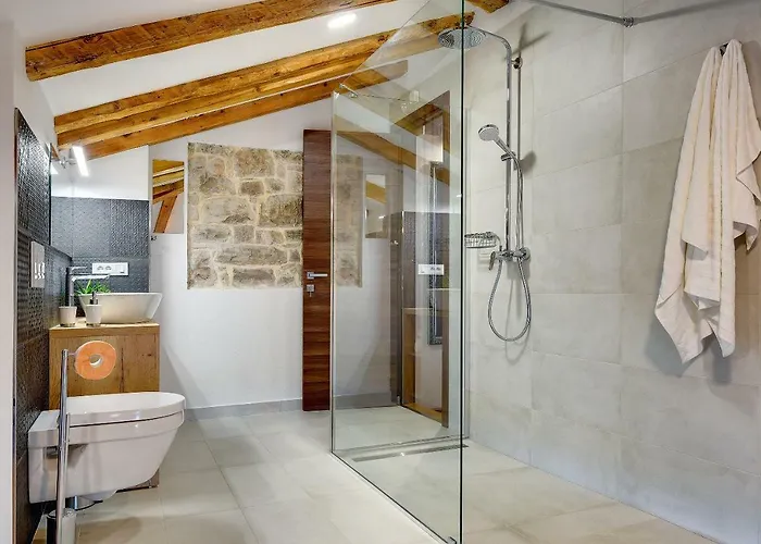 Villa Palazzo 1812 *