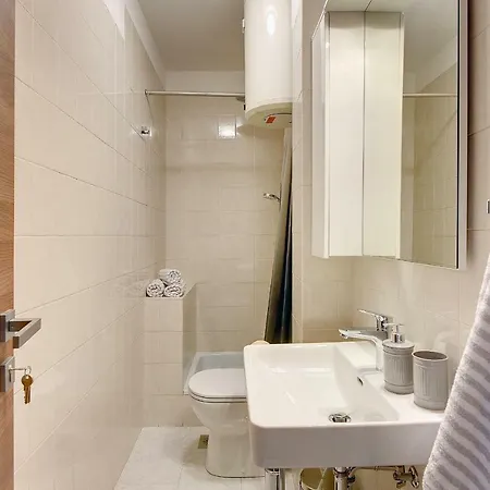 Palazzo 1812 كرينكا